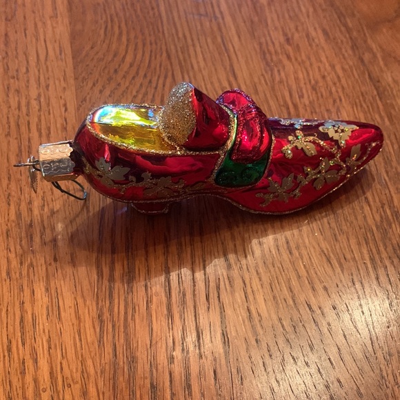 O.W.C. shoe ornament - Picture 2 of 6